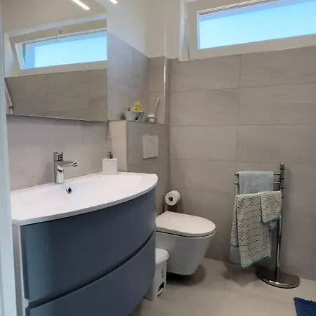 Casa Al Mare Per Grandi Gruppi Marina di Montemarciano
